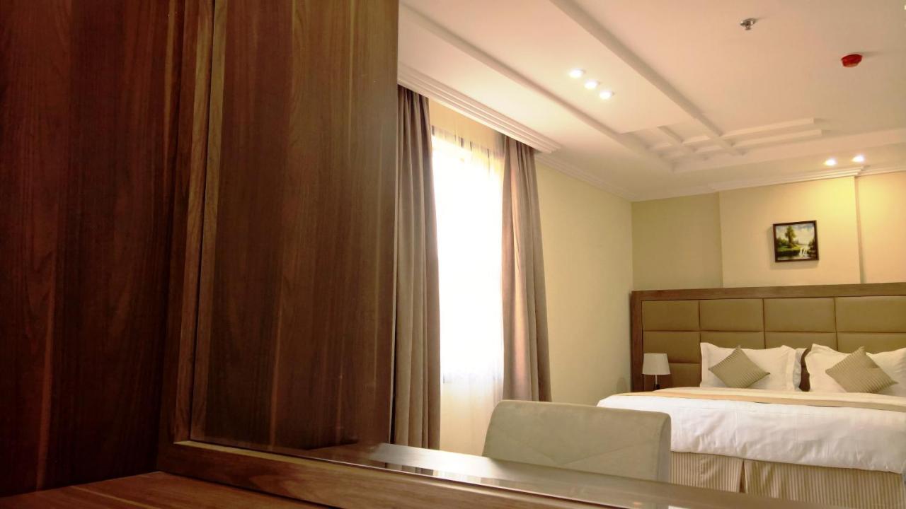Gold Palace Serviced Apartments Djedda Buitenkant foto