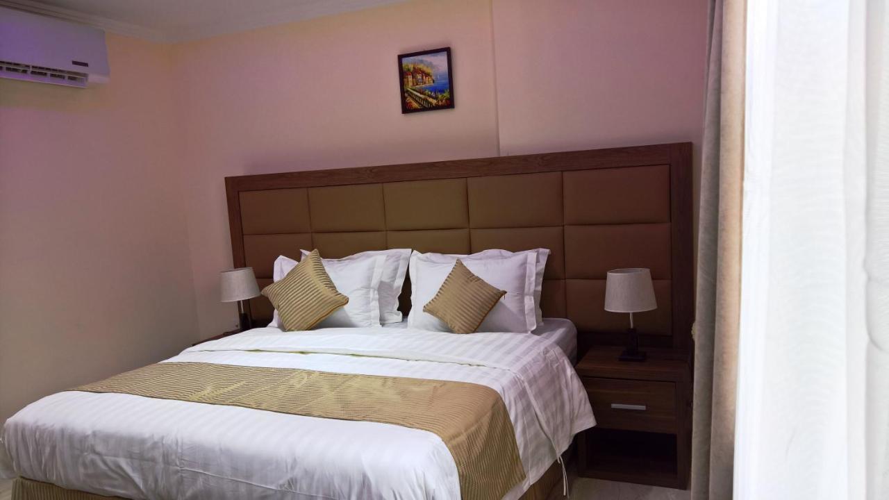Gold Palace Serviced Apartments Djedda Buitenkant foto
